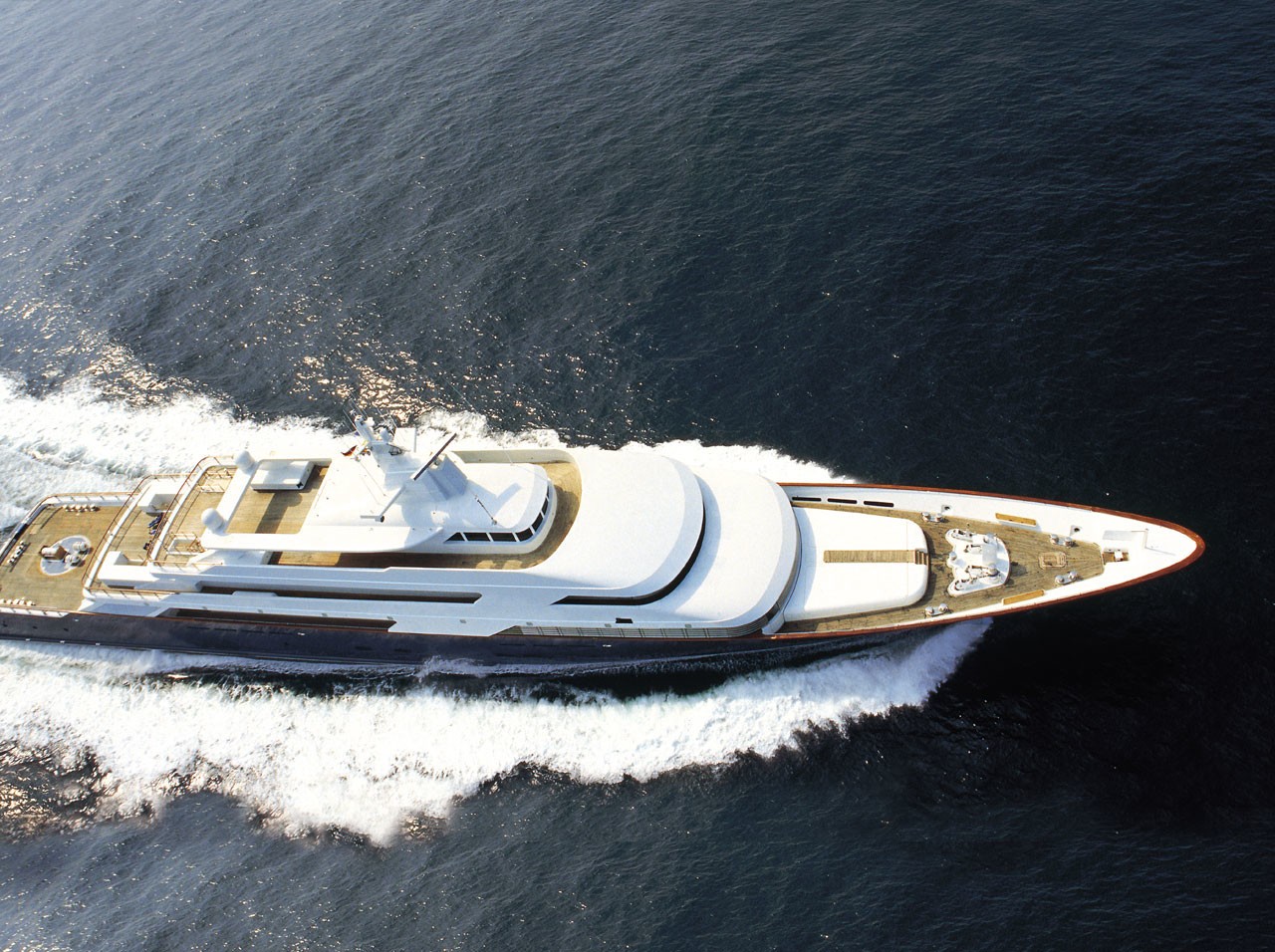 limitless (luxury yacht)